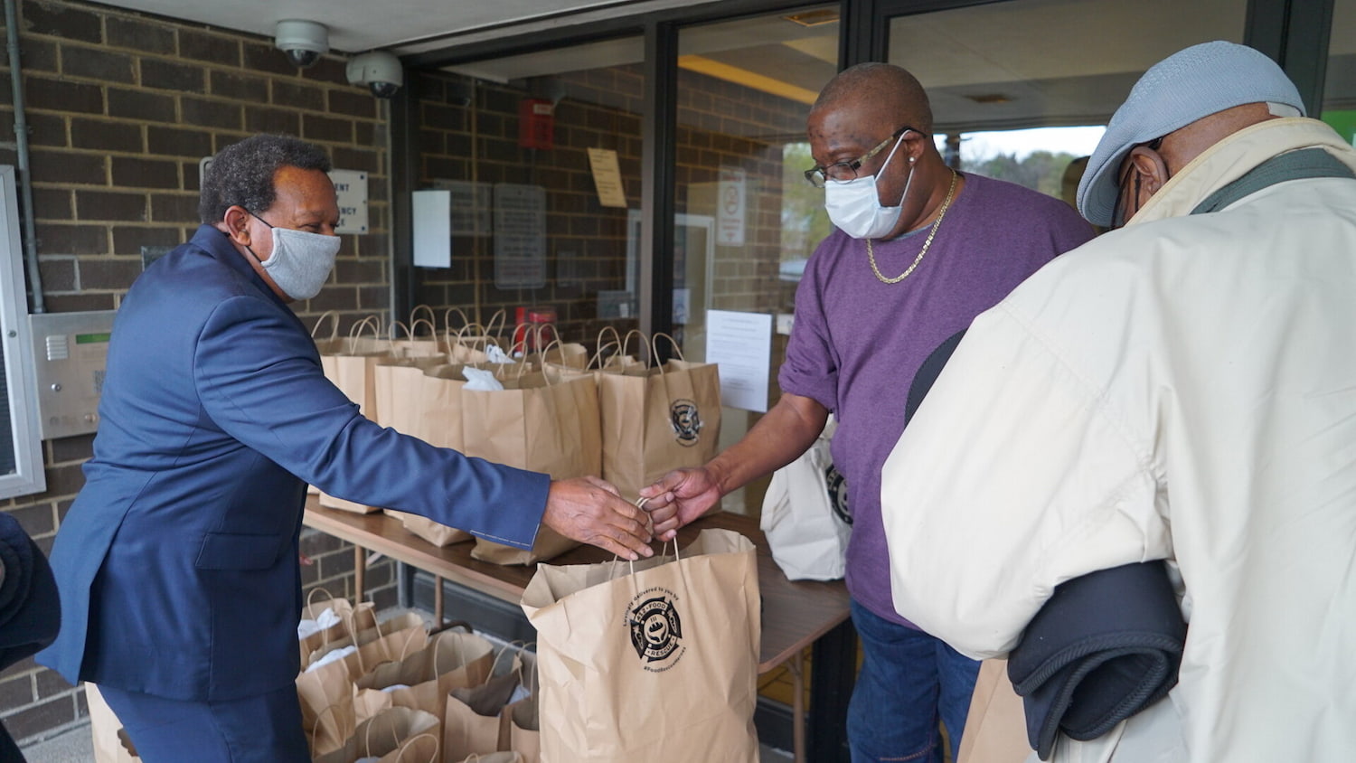412 Food Rescue & Housing Authority of the City of Pittsburgh: Eradicating Hunger In Pittsburgh Communities